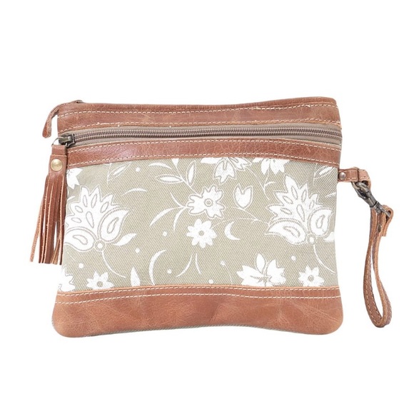 PETAL POUCH LEATHER CLUTCH SAGE/TAN - Picture 2 of 4